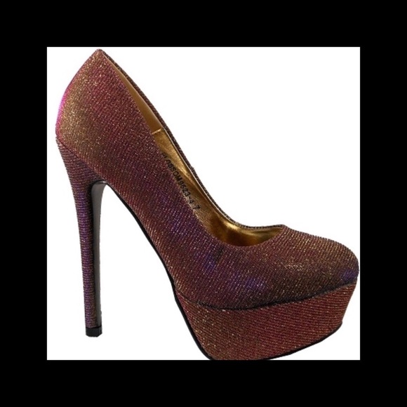 Iridescent Pumps - Picture 2 of 2